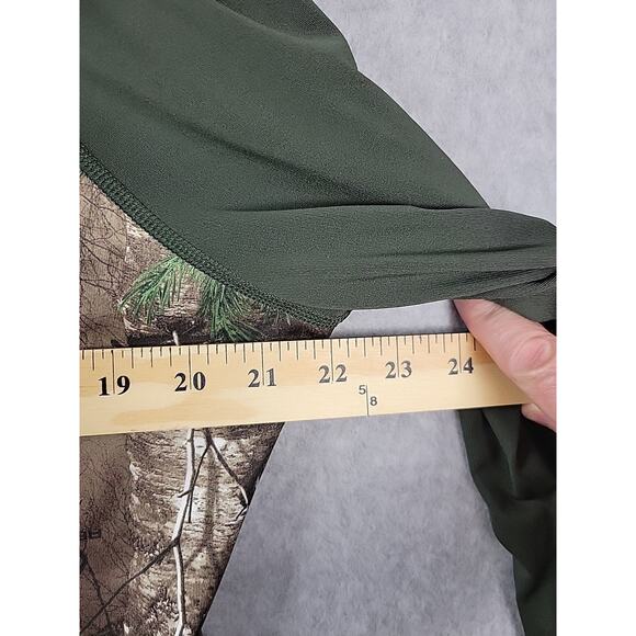 Under Armour Scent Control ColdGear Green Camo LS V Neck Shirt Womens Plus 2XL - Picture 9 of 12